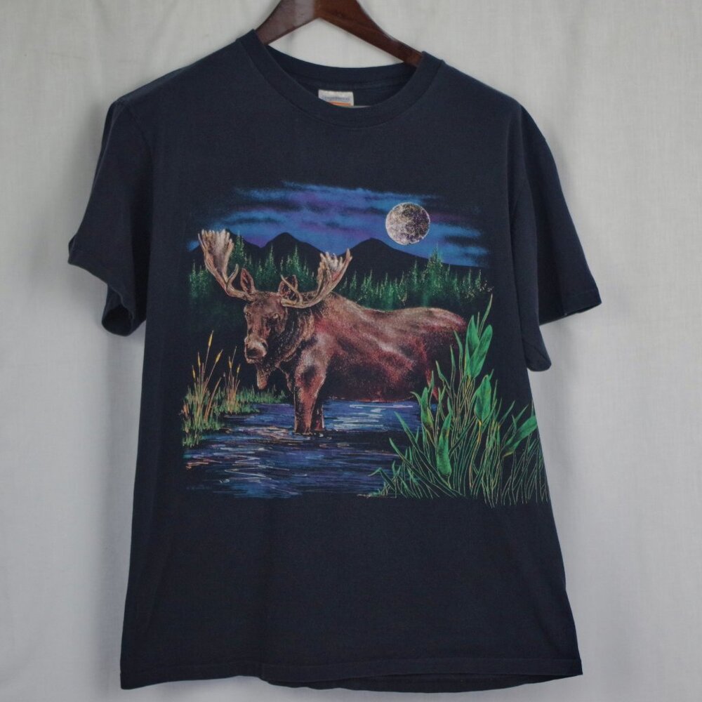 90's USA Made Moose Nature Wrap Around Graphic T Shirt Large